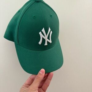 Green NY Cap
